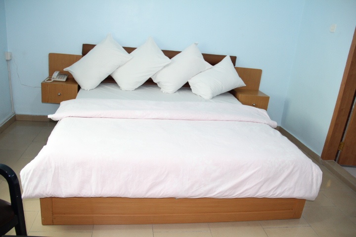 /web/uploads/116/Apex Hilton Hotel/room-photos/Exquisite Room/supplier_apex_hilton_hotel_194717_14_900x550.jpg